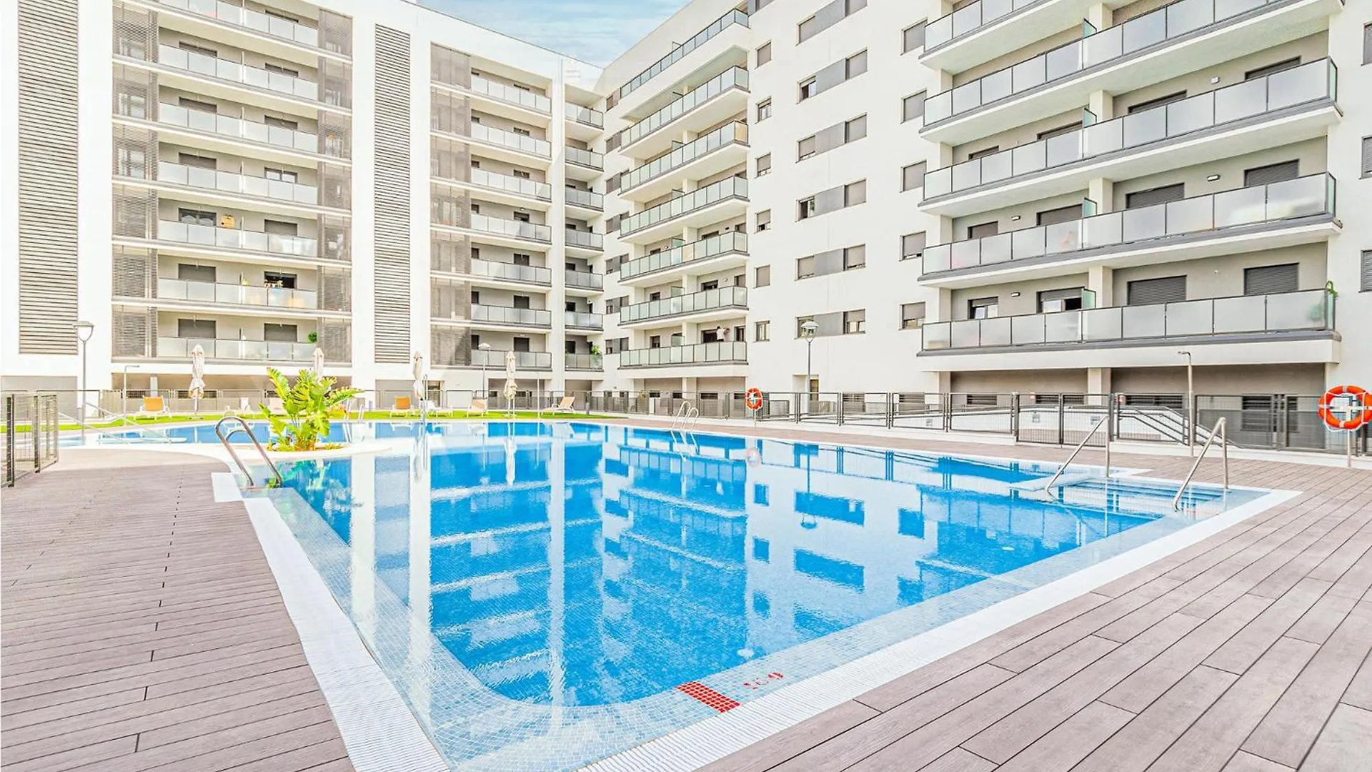 Beautiful Apartment In Sevilla With Wifi
