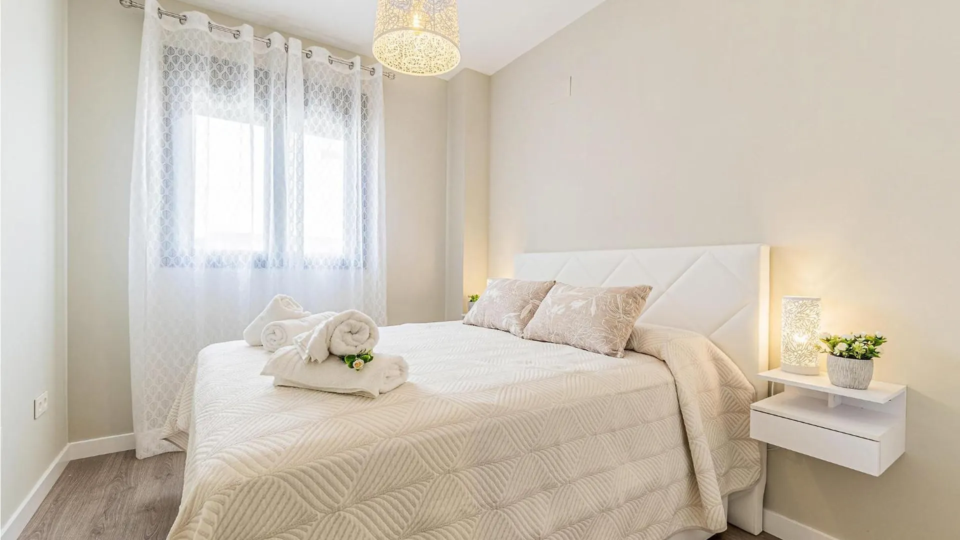 Beautiful Apartment In Sevilla With Wifi Spain
